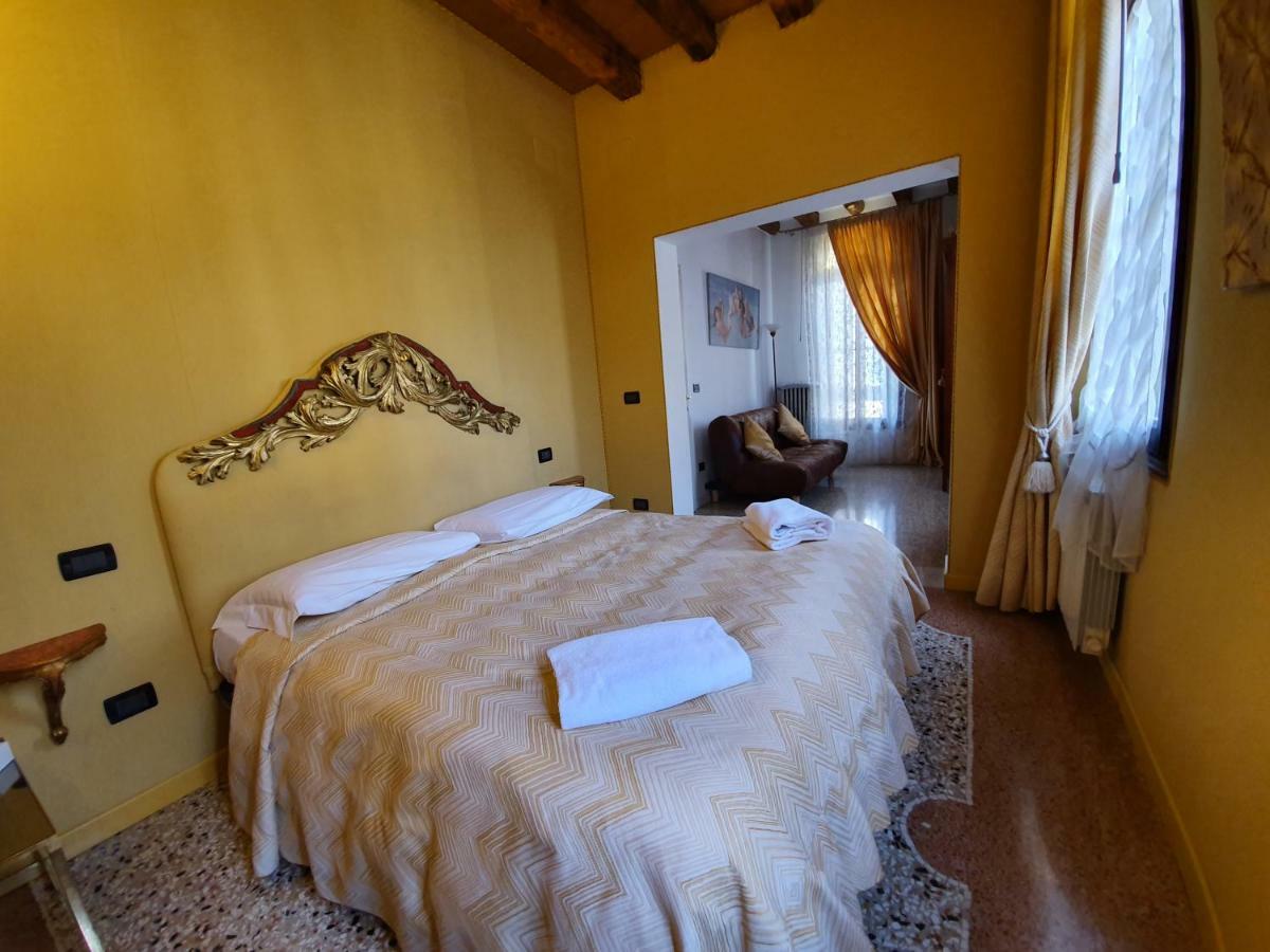 Alloggi Alla Rivetta Venedig Exteriör bild