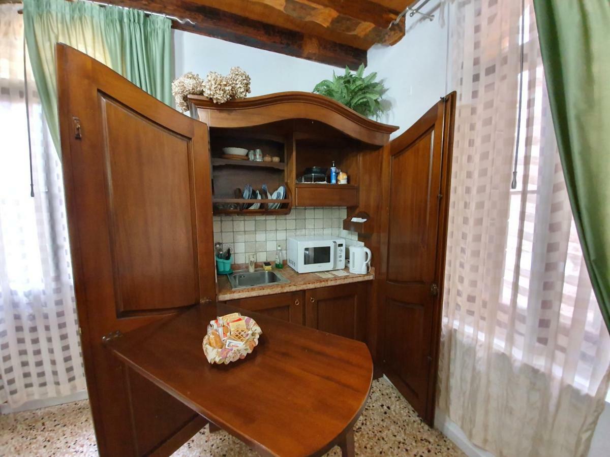 Alloggi Alla Rivetta Venedig Exteriör bild
