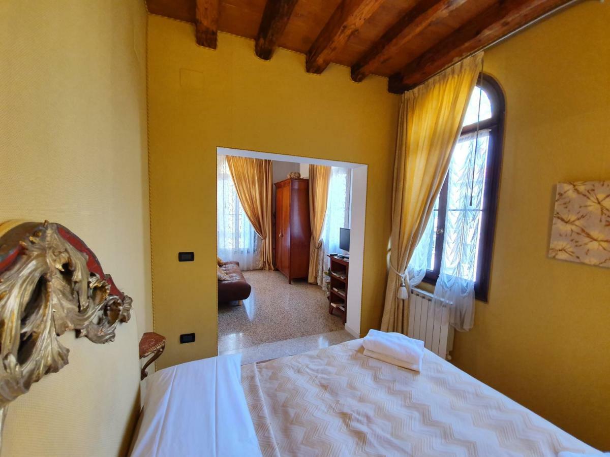 Alloggi Alla Rivetta Venedig Exteriör bild